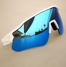 Load image into Gallery viewer, &quot;The Flash&quot; by Twenty20 Sunglasses
