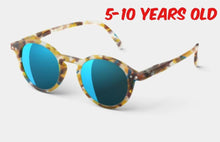 Load image into Gallery viewer, IZIPIZI Junior Sunglasses #D - 5-10 Years Old
